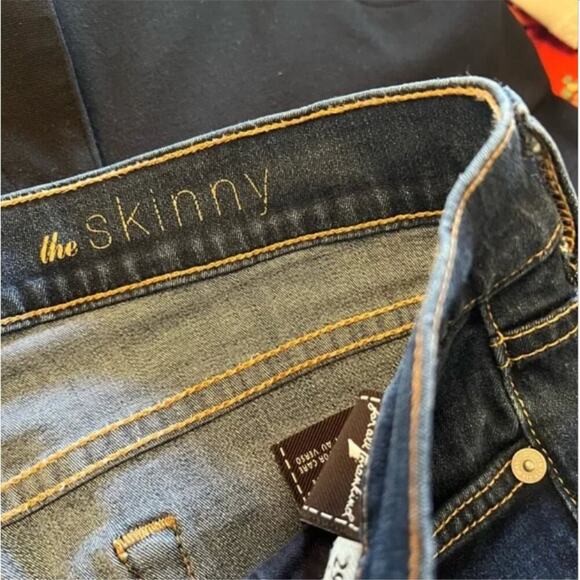 7 for All Mankind The Skinny Dark Wash Jeans - Picture 9 of 10